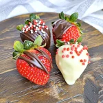 Keto Chocolate Dipped Strawberries