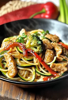 Low-Carb Chicken Zoodle Lo Mein