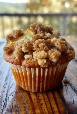 Unleash 12 Divine Apple Cinnamon Streusel Muffins From Your Oven Today